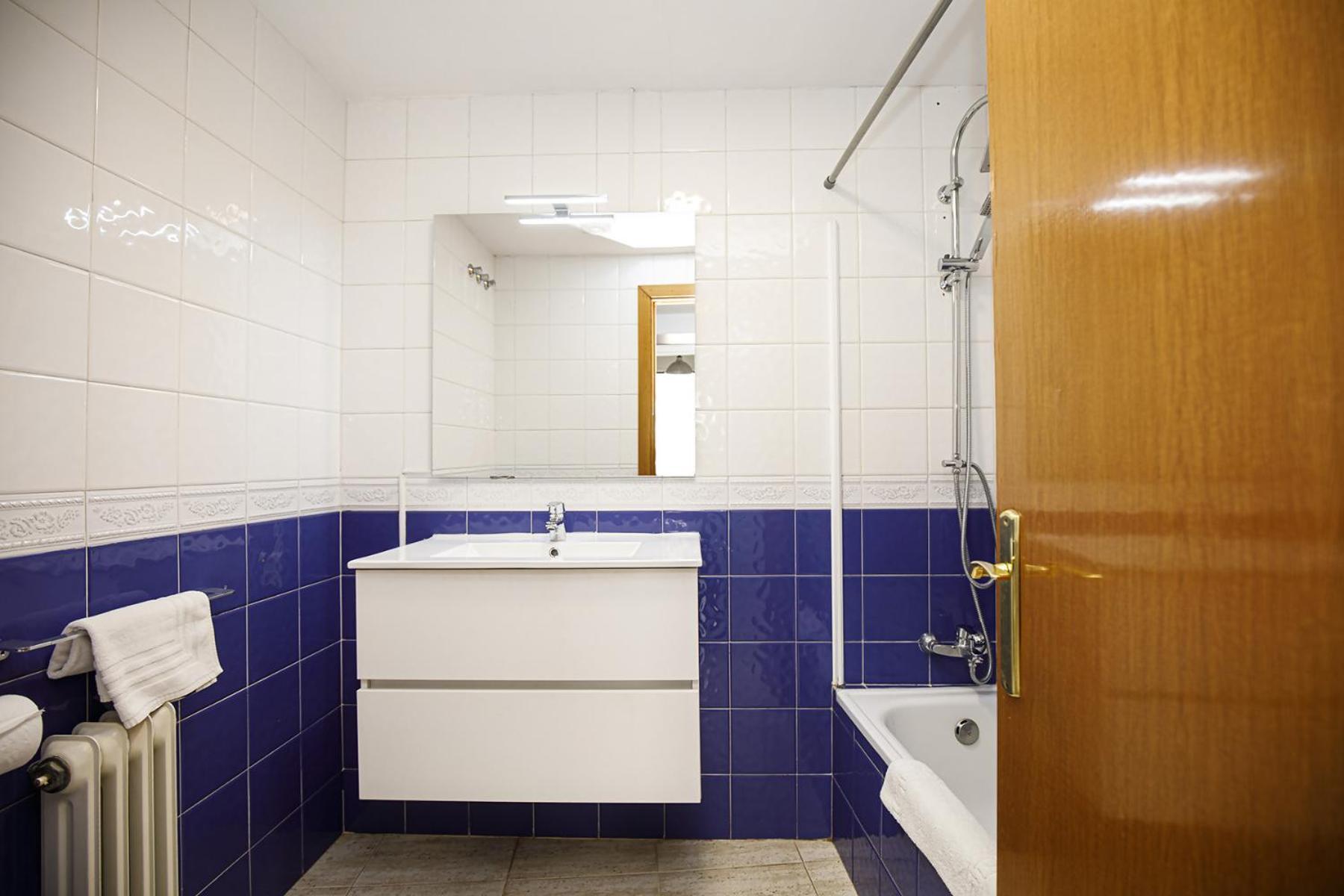 Apartamento Con Dos Grandes Terrazas En Girona Ngoại thất bức ảnh