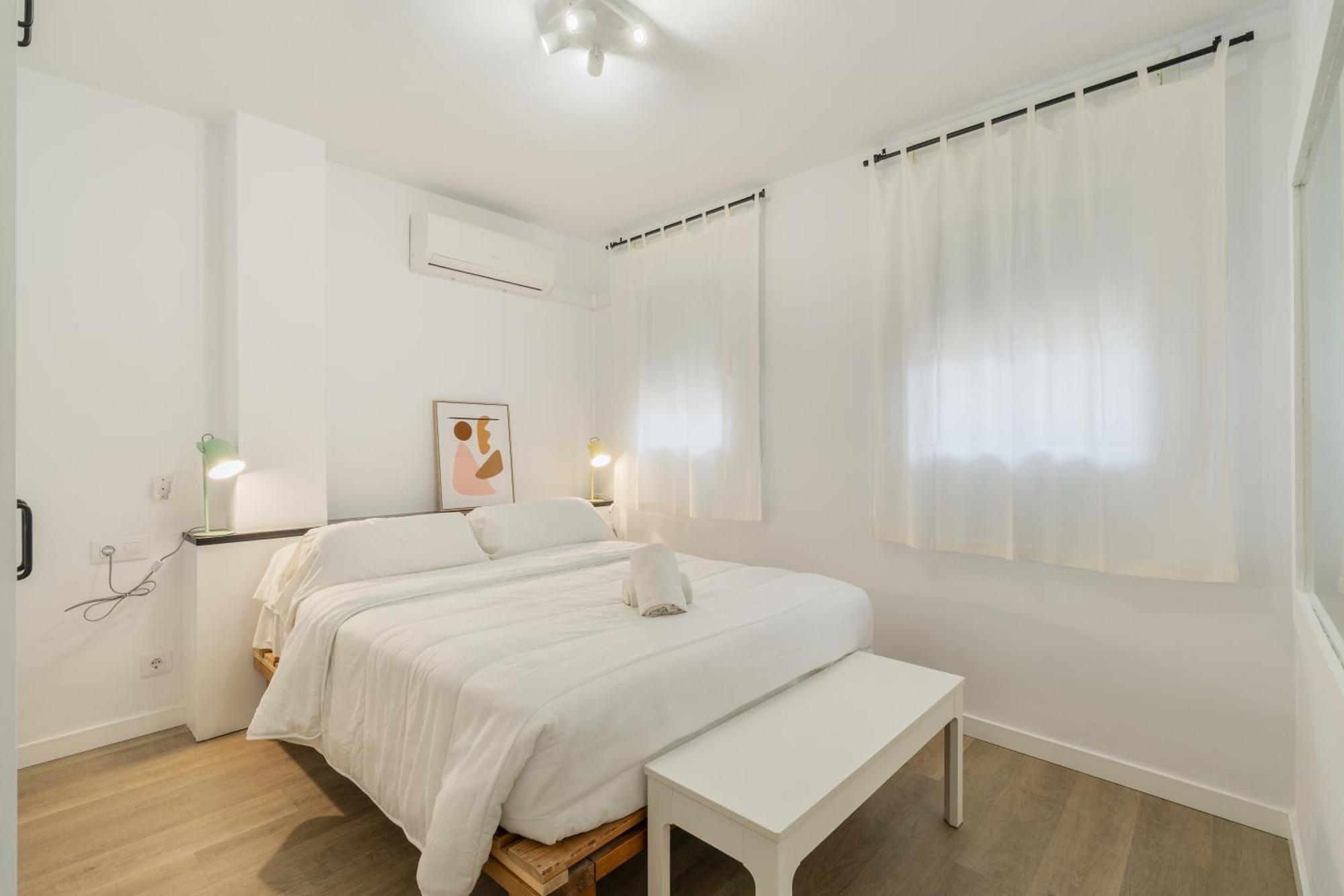 Apartamento Con Dos Grandes Terrazas En Girona Ngoại thất bức ảnh