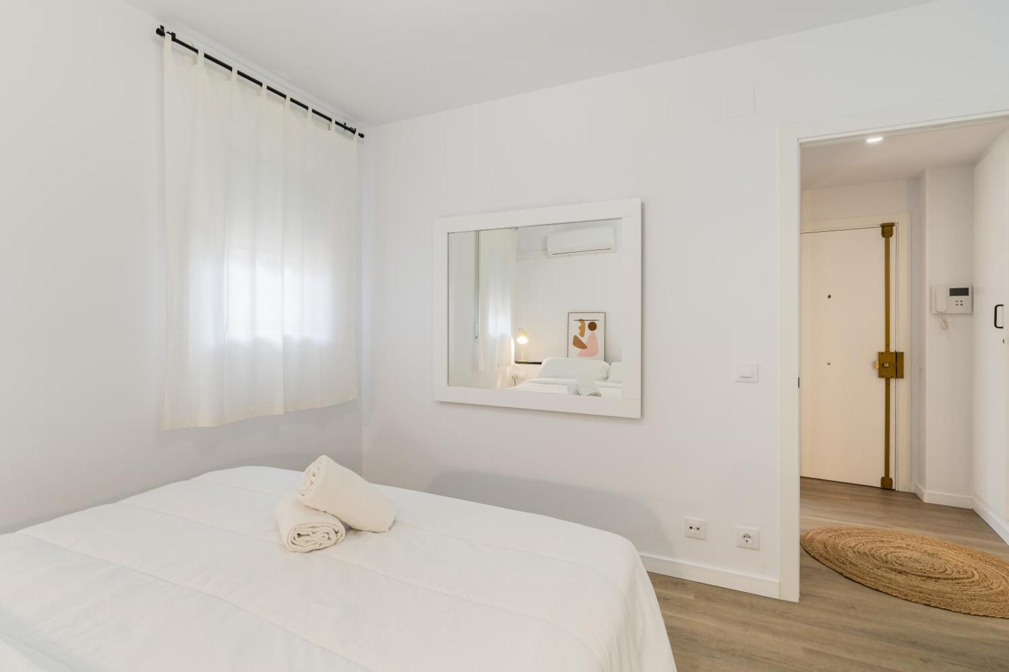 Apartamento Con Dos Grandes Terrazas En Girona Ngoại thất bức ảnh
