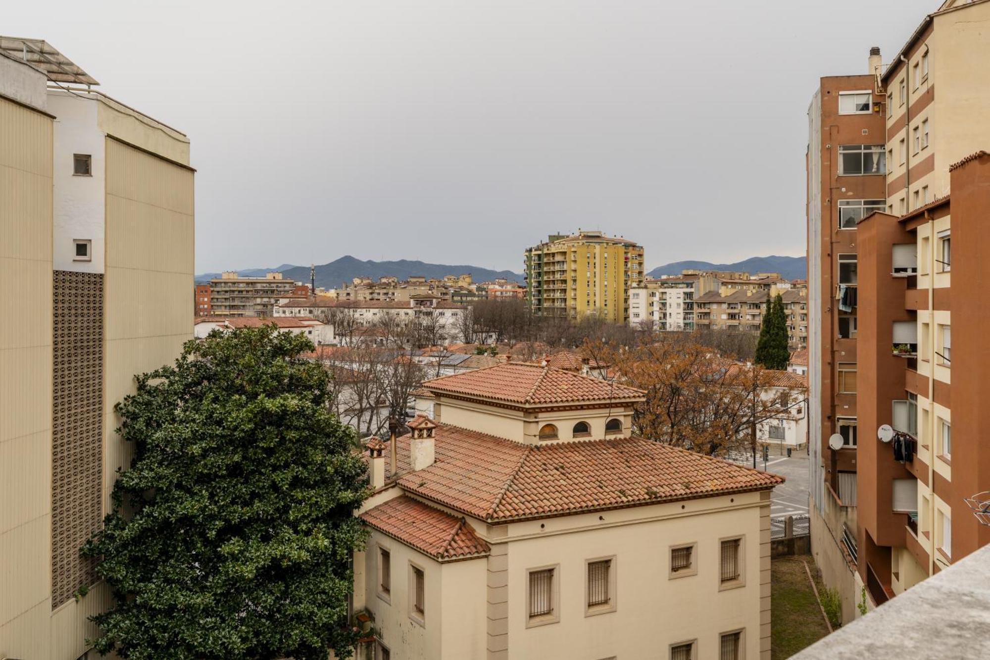Apartamento Con Dos Grandes Terrazas En Girona Ngoại thất bức ảnh